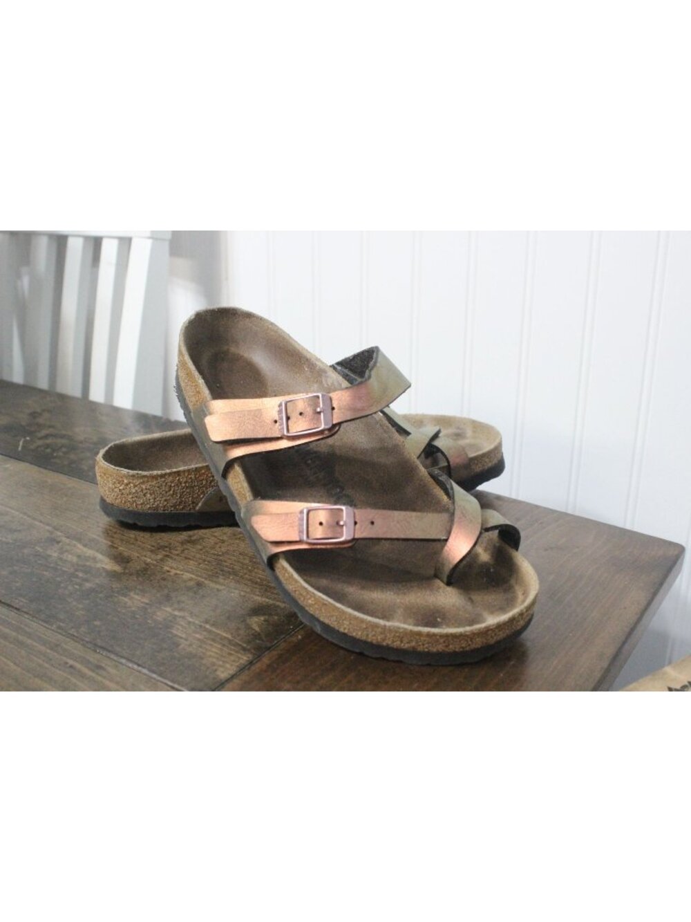 Birkenstock Womens Bronze Cross Strap Sandals Size 39 EU Cork Sole Adjustable Bu